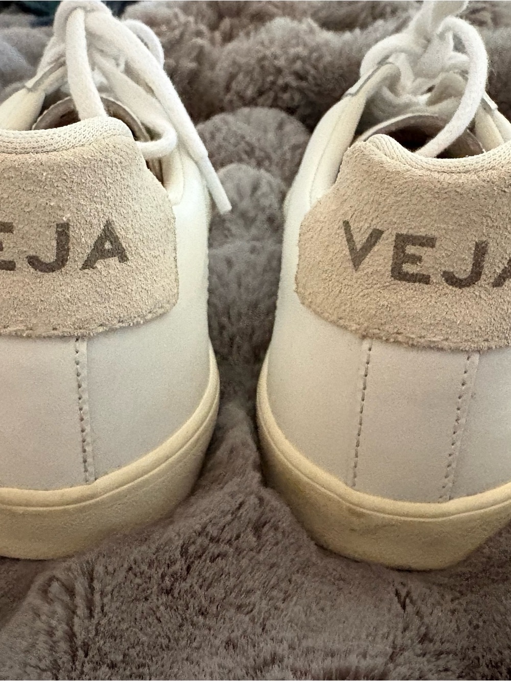 VEJA Esplar Sneakers - Picture 4 of 14